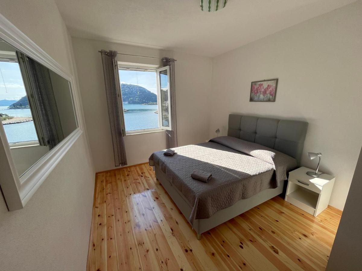 Ivan I Matej Apartments 布拉采 外观 照片