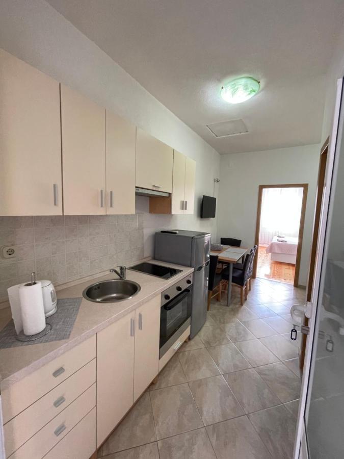 Ivan I Matej Apartments 布拉采 外观 照片