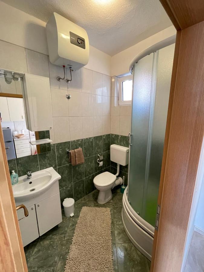 Ivan I Matej Apartments 布拉采 外观 照片