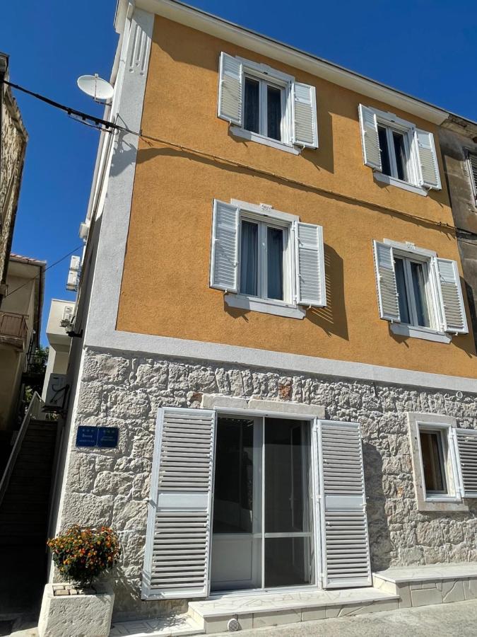 Ivan I Matej Apartments 布拉采 外观 照片