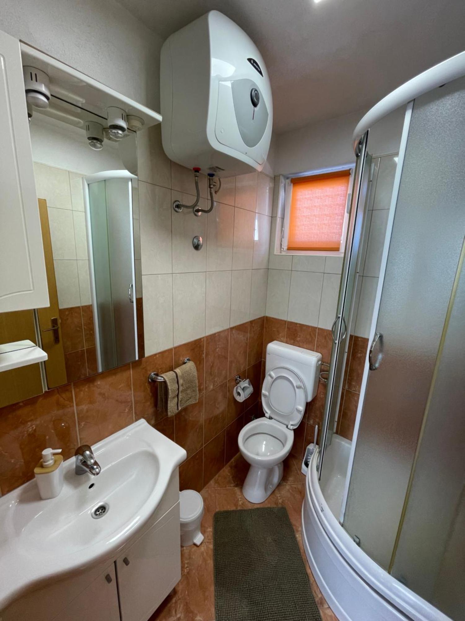 Ivan I Matej Apartments 布拉采 外观 照片